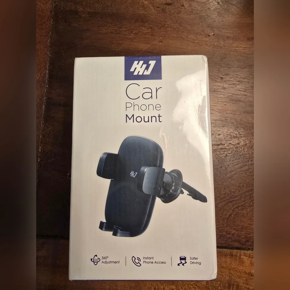 New In Box Black Car Phone Mount